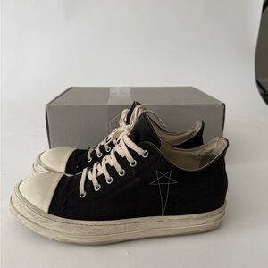 RICK OWENS DRK LOW SNEAKS
